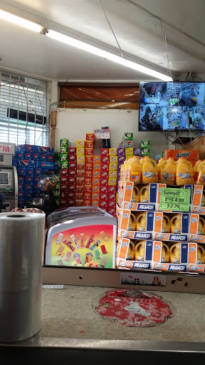 Supermarket «Supermercado Mi Pueblo», reviews and photos, 2838 International Blvd, Oakland, CA 94601, USA