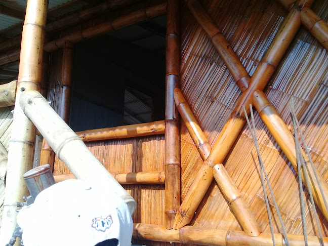 Opiniones de Taller de carpintería "ZAMVEL" en Cumandá - Carpintería