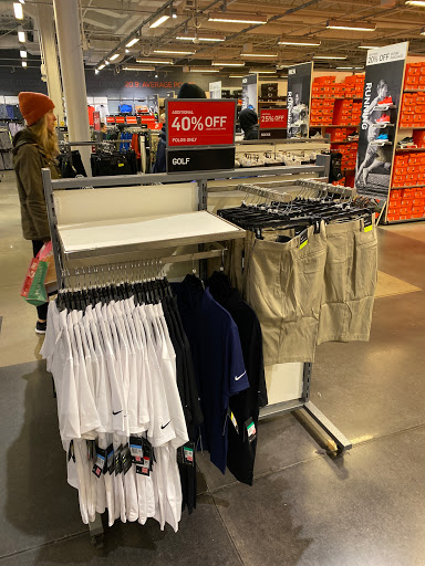 Sporting Goods Store «Nike Factory Store», reviews and photos, 1 Premium Outlet Blvd #699, Tinton Falls, NJ 07753, USA