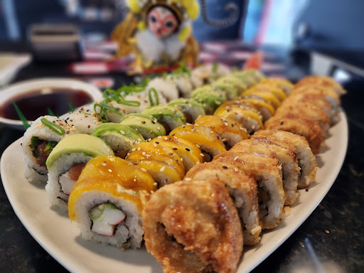 Sushi & Wok