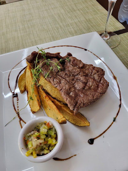 Restaurant SAKILA - Jose Horacio Rodriguez 28, La Vega 41000, Dominican Republic