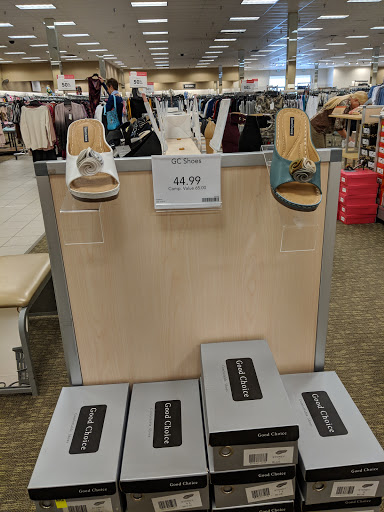 Shopping Mall «Hillcrest Shopping Center», reviews and photos, 1855 E Main St #10, Spartanburg, SC 29307, USA