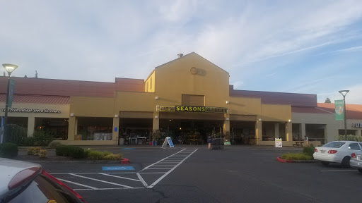 Grocery Store «New Seasons Market Mountain Park», reviews and photos, 3 Monroe Pkwy, Lake Oswego, OR 97035, USA
