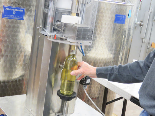 Winery «Rockside Winery and Vineyards», reviews and photos, 2363 Lancaster-Newark Rd NE, Lancaster, OH 43130, USA