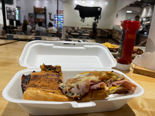 Barbecue Restaurant «4 Rivers Smokehouse», reviews and photos, 2660 N University Dr, Coral Springs, FL 33065, USA