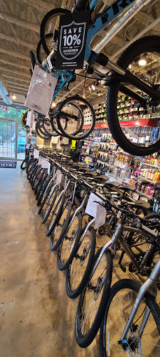 Bicycle Store «Bike World at Pearl Brewery», reviews and photos, 300 E Grayson St, San Antonio, TX 78215, USA