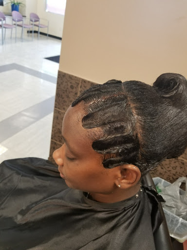 Beauty Supply Store «Hair Art Beauty Outlet & Salon», reviews and photos, 2510 84th St S, Tacoma, WA 98499, USA