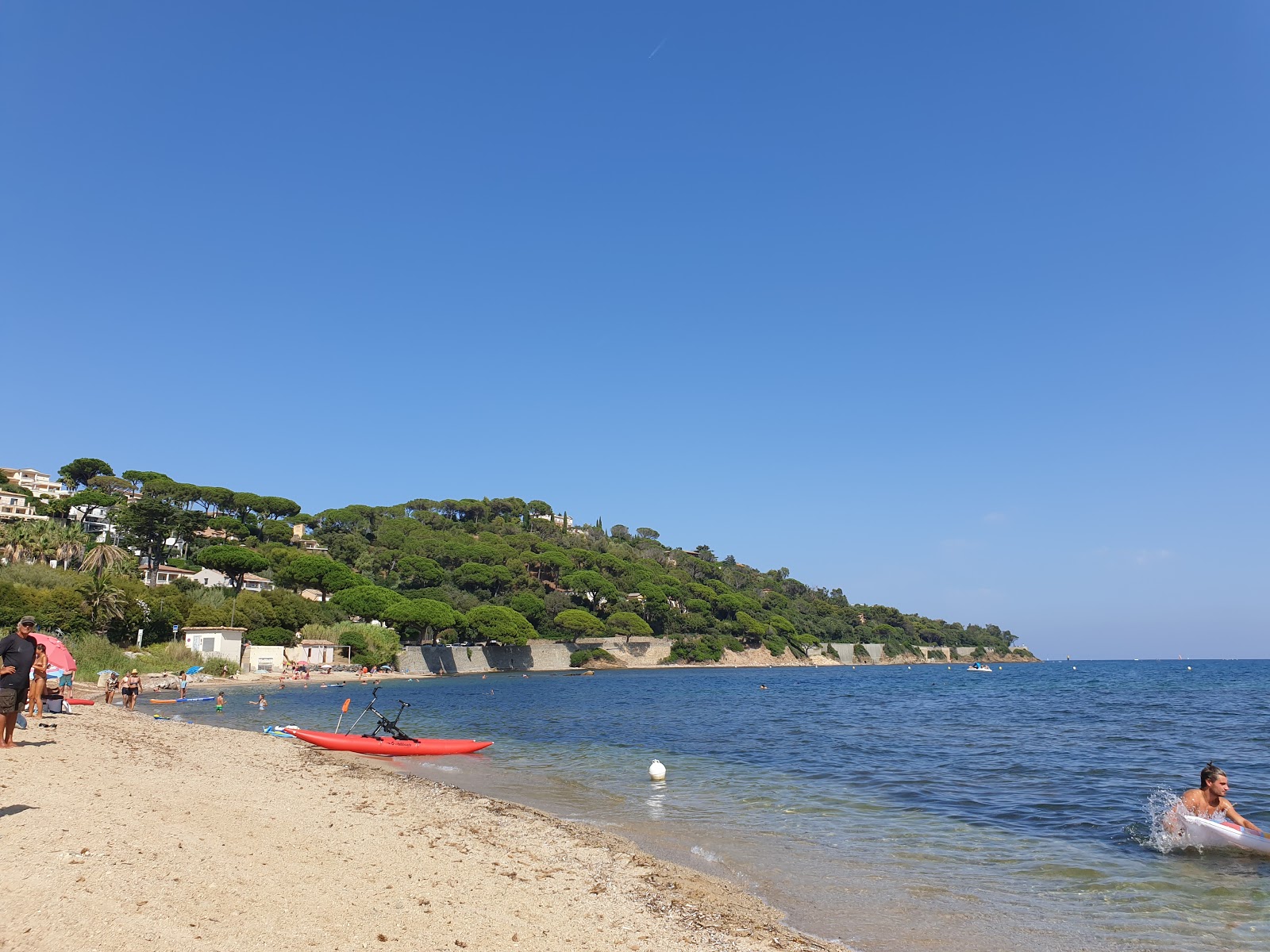 Foto af Madrague beach med medium niveau af renlighed