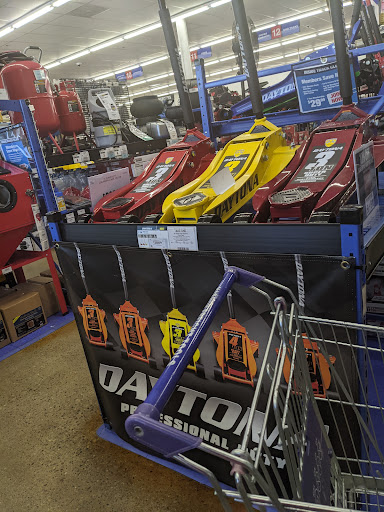 Hardware Store «Harbor Freight Tools», reviews and photos, 356 S Broadway STE 3, Salem, NH 03079, USA