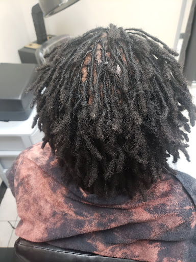 Beauty Salon «Salon Plaza District Heights», reviews and photos, 5614 Silver Hill Rd, District Heights, MD 20747, USA