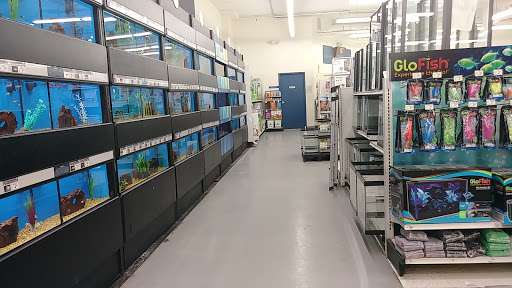 Pet Supply Store «Petco Animal Supplies», reviews and photos, 710 W 66th St, Richfield, MN 55423, USA