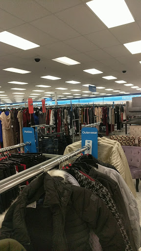 Clothing Store «Ross Dress for Less», reviews and photos, 2745 E Bidwell St, Folsom, CA 95630, USA