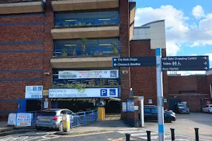 Millgate Shopping Centre parkade image