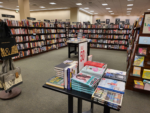 Barnes & Noble image