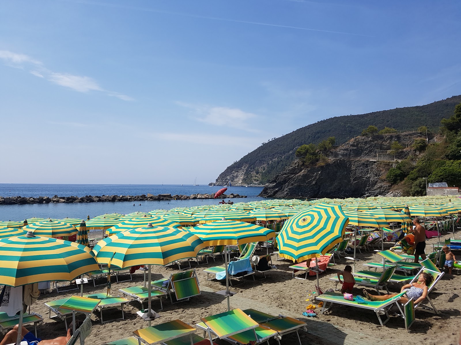 Foto af Spiaggia Moneglia - populært sted blandt afslapningskendere