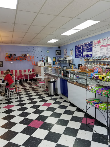 Ice Cream Shop «Loards Ice Cream and Candies Orinda», reviews and photos, 230 Brookwood Rd, Orinda, CA 94563, USA