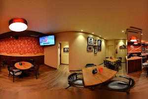 Café Bar Canela en Rama image