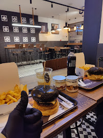 Les plus récentes photos du Restaurant de hamburgers Black & White Burger Pau - n°1