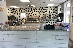 Junction Creamery (Ice Cream Shop) image