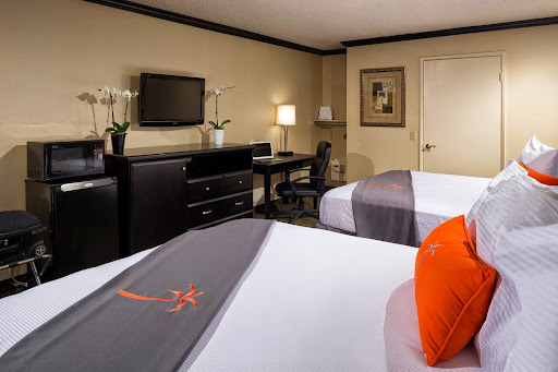 Canoga Hotel image