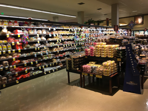 Grocery Store «Safeway», reviews and photos, 20620 W Homestead Rd, Cupertino, CA 95014, USA