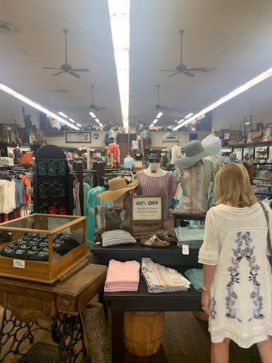 General Store «Mast General Store Waynesville», reviews and photos, 63 N Main St, Waynesville, NC 28786, USA