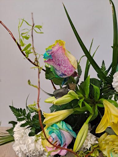 Florist «Finer Flowers», reviews and photos, 645 E Landis Ave, Vineland, NJ 08360, USA