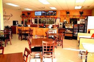 Trader's Deluxe Cafe LLC image