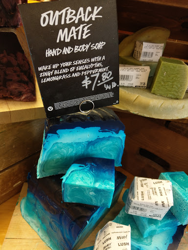 Cosmetics Store «Lush Cosmetics», reviews and photos, 3915 W 50th St, Edina, MN 55424, USA