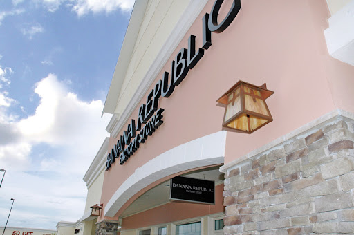 Shopping Mall «Birch Run Premium Outlets», reviews and photos, 12240 S Beyer Rd, Birch Run, MI 48415, USA