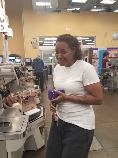 Shopping Mall «Laburnum Square Shopping Center», reviews and photos, 4754 Finlay St, Henrico, VA 23231, USA