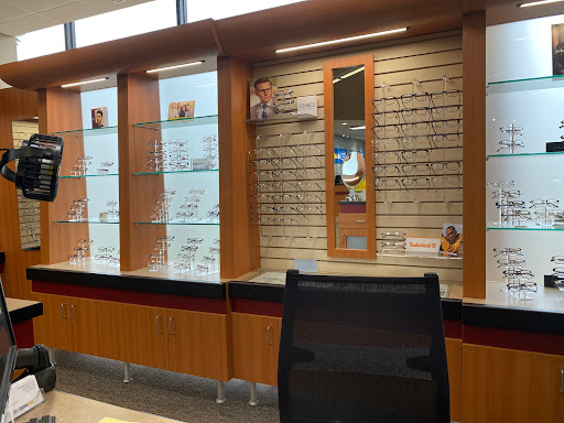 Eye Care Center «Henry Ford OptimEyes Super Vision - West Bloomfield», reviews and photos, 7230 Orchard Lake Rd, West Bloomfield Township, MI 48322, USA