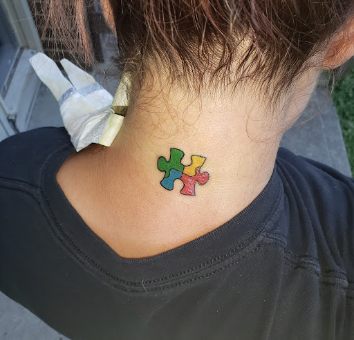 Tattoo Shop «Mothers Tattoo & Body Piercing», reviews and photos, 3625 Dixie Hwy, Elsmere, KY 41018, USA