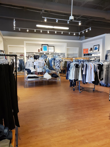Clothing Store «Banana Republic», reviews and photos, 6699 N Landmark Dr, Park City, UT 84098, USA