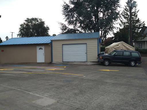 Car Wash «United Car Wash», reviews and photos, 9855 SW Walnut Pl, Tigard, OR 97223, USA