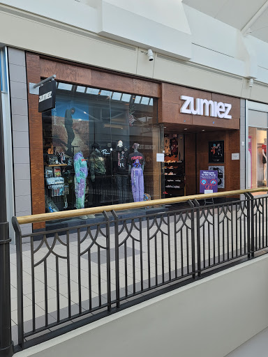 Clothing Store «Zumiez», reviews and photos, 1000 North Point Cir #2036, Alpharetta, GA 30022, USA