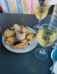 Plats et boissons du Restaurant de fruits de mer Les Moules du Cabanon à Bordeaux - n°13