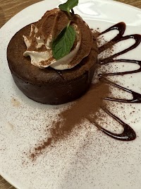 肉バル のの 国産牛ステーキとなみなみワインの店