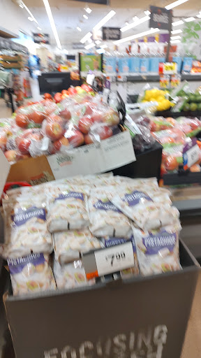 Grocery Store «Giant», reviews and photos, 10100 Dumfries Rd, Manassas, VA 20110, USA