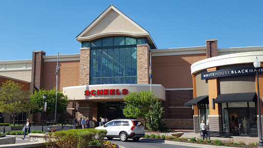 Sporting Goods Store «SCHEELS», reviews and photos, 17202 Davenport St, Omaha, NE 68118, USA