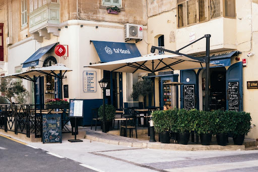 Mgarr United Bar & Restaurant - Triq il-Maghkuba, L-Imġarr MGR 1505, Malta