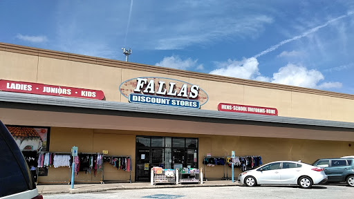 Fallas Paredes Discount Stores, 1222 Shaver St, Pasadena, TX 77506, USA, 