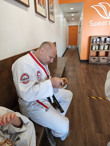 Ice Cream Shop «Sweet Republic», reviews and photos, 6054 N 16th St, Phoenix, AZ 85014, USA