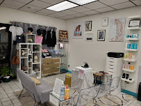 Beauty Bar Hair & Nail Salon - Photo 8 - Car repair in Asheville, NC, Asheville