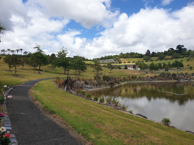 Reviews of Auckland Memorial Park and Cemetery in Silverdale - Other