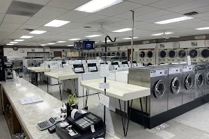 B-Clean Coin Laundromat image