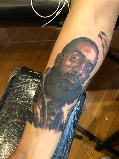 Tattoo Shop «Studio Seven Design LLC», reviews and photos, 1324A Main St, Cincinnati, OH 45202, USA