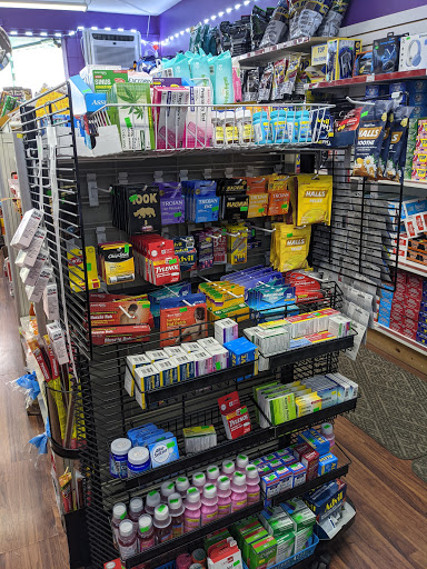 Tobacco Shop «Convenient Smoke Shop», reviews and photos, 18 E High St, Elizabethtown, PA 17022, USA