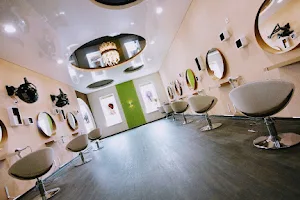 Salon Haarmonie - Friseur image