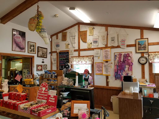 Ham Shop «Edwards Ham Shop of Surry», reviews and photos, 11381 Rolfe Hwy, Surry, VA 23883, USA